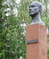Памятник И.А. Куратову на его родине