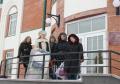 Вепсская делегация на крыльце концертного зала Гимназии искусств при Главе РК