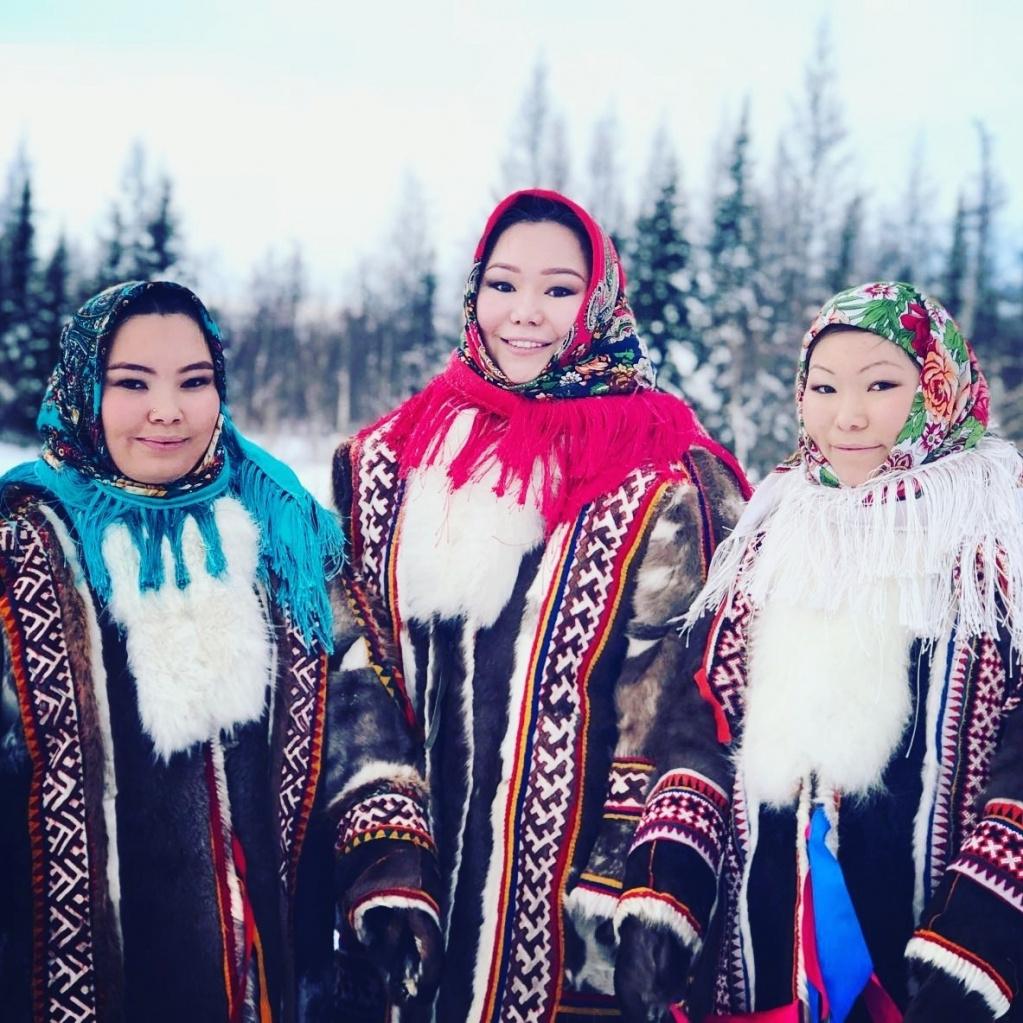 Картинки ненцы в национальных костюмах