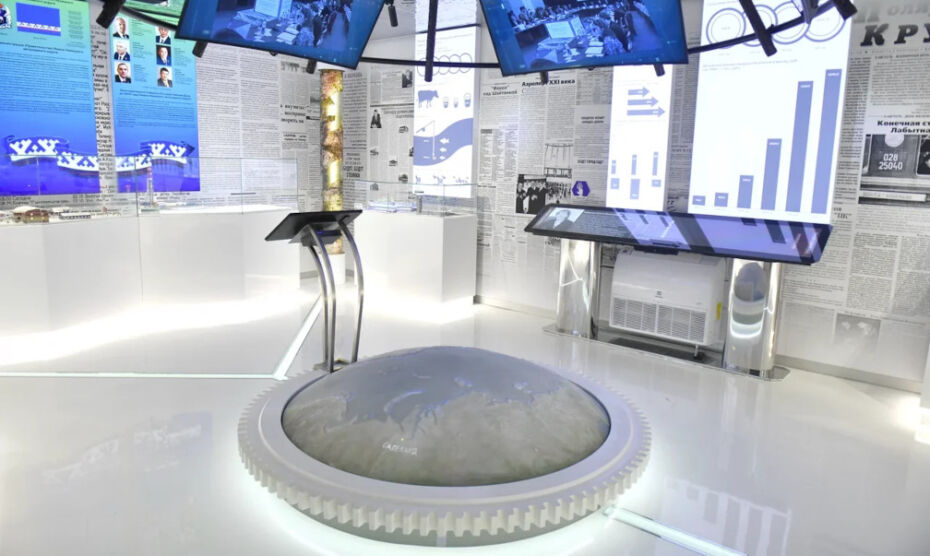 Музей имени шемановского. Выставочный комплекс шемановского салехард. Музей неелова салехард фото. Музейно-выставочный комплекс и. Теремки салехард.