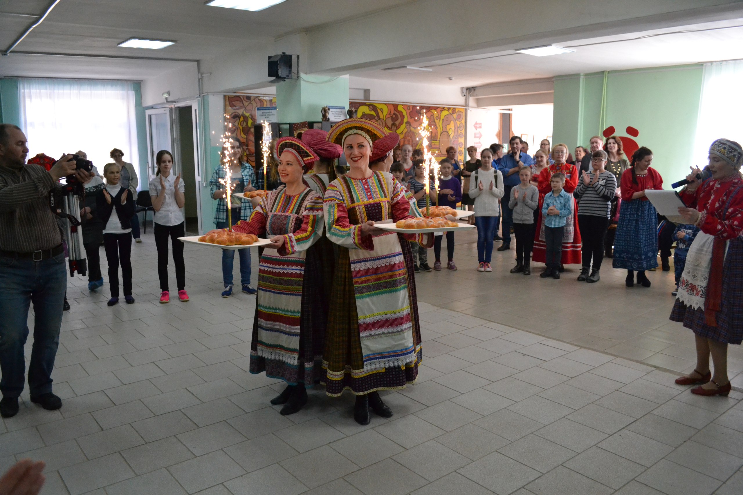 Название этноцентра у вас мир ход. Коми-Пермяцкий этнокультурный центр. Этноцентр Кудымкар. Этнокультурный центр Кудымкар. Этнокультурный центр Кудымкар официальный сайт.